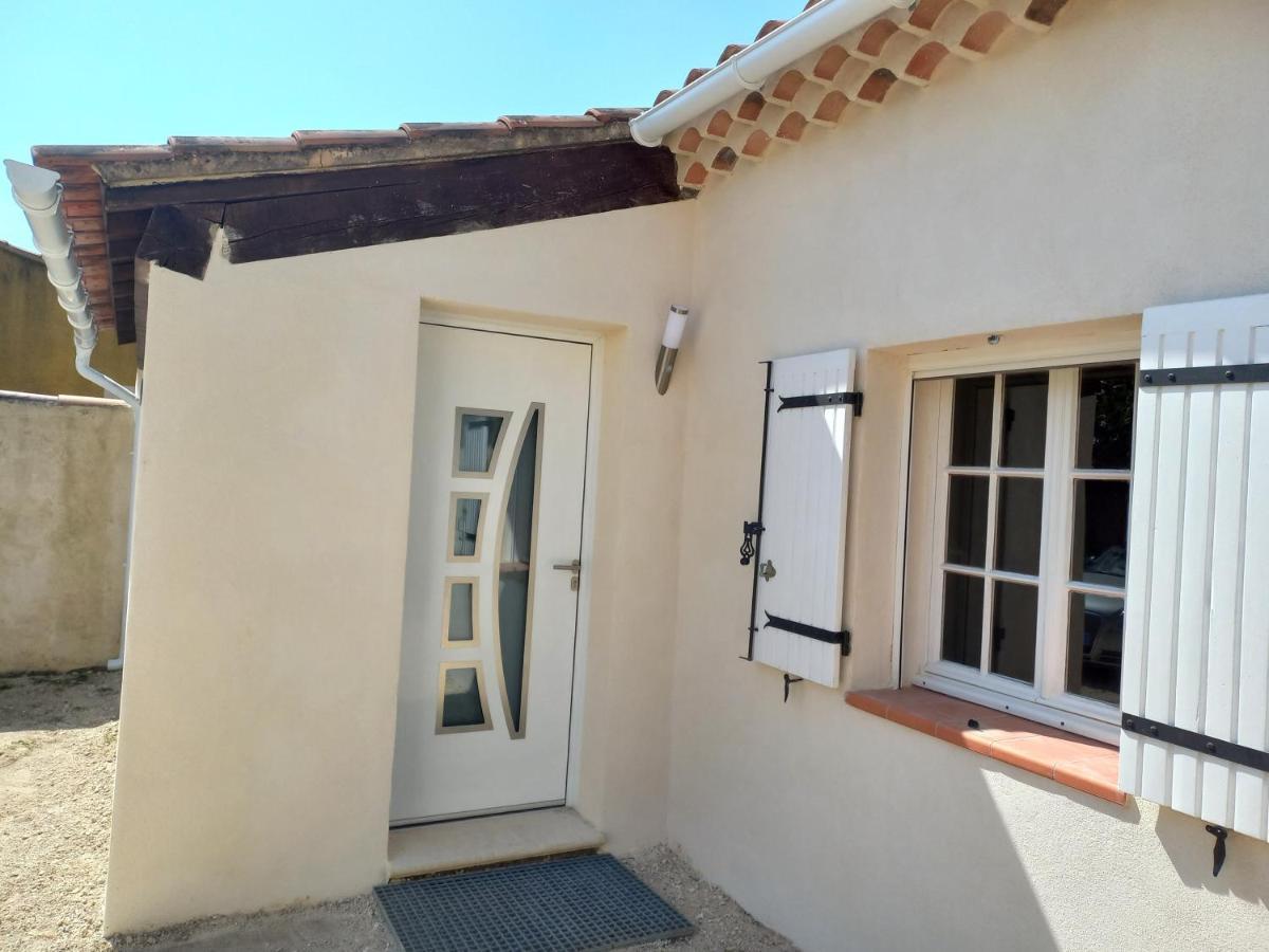 Вилла Bienvenue En Provence Монтё Экстерьер фото
